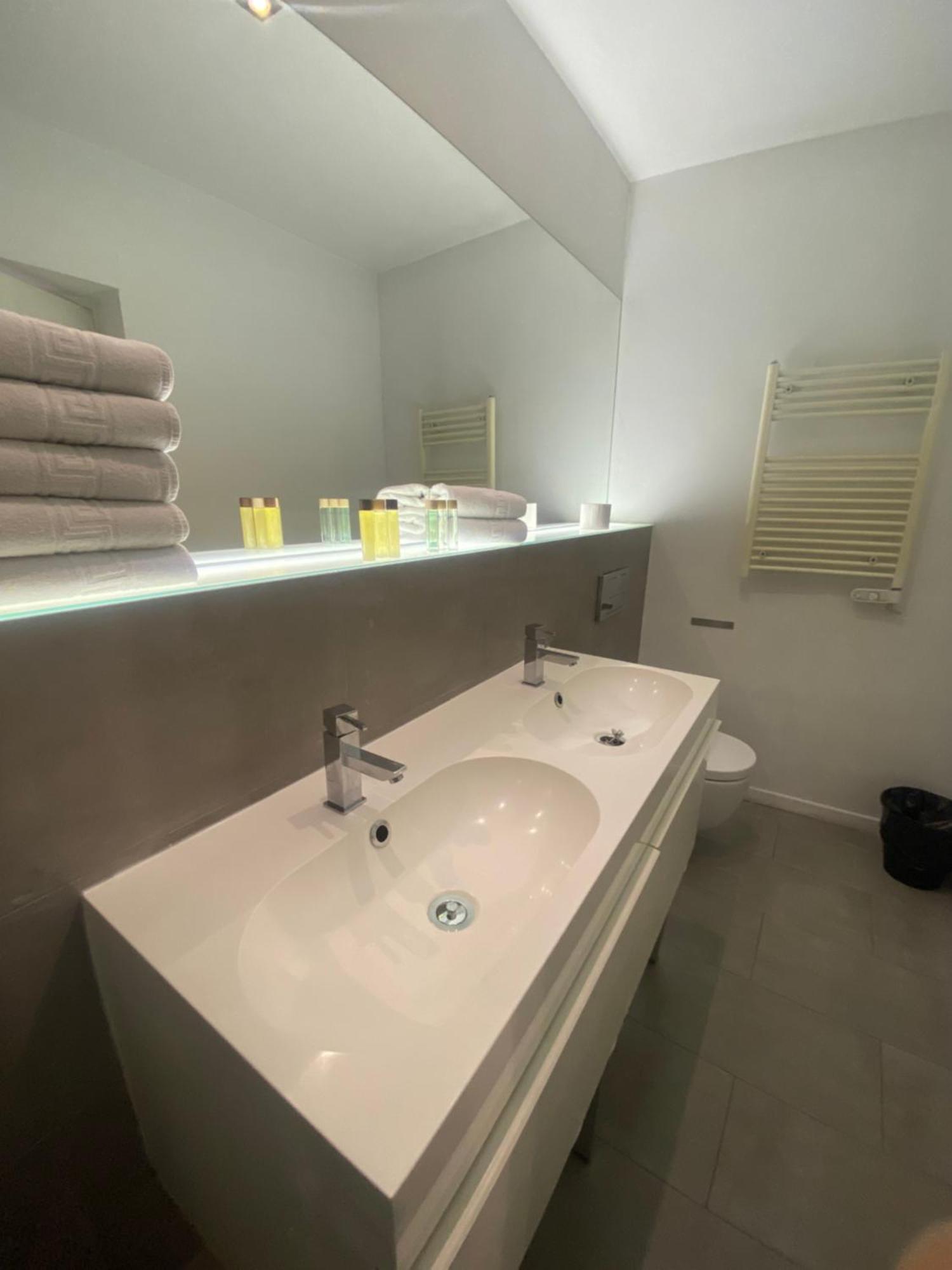 Sixrooms Relatores Guest house Madrid